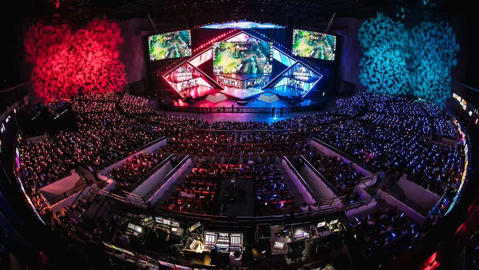 Xiaohu专访：电竞职业选手的团队配合之道与新英雄组合探索